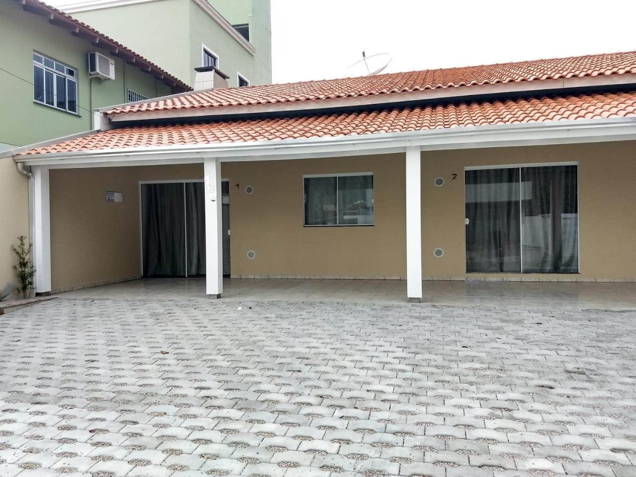 Residencial Flamini Apartment Bombinhas Exterior photo